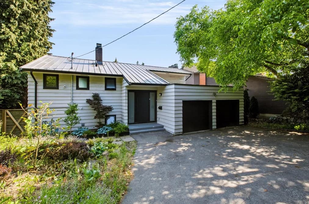 2234 PALMERSTON AVENUE, West Vancouver, BC — Residential for Sale - Photo 2