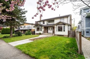 House for sale at 2235 W 16th Avenue Vancouver British Columbia - MLS: R3128009