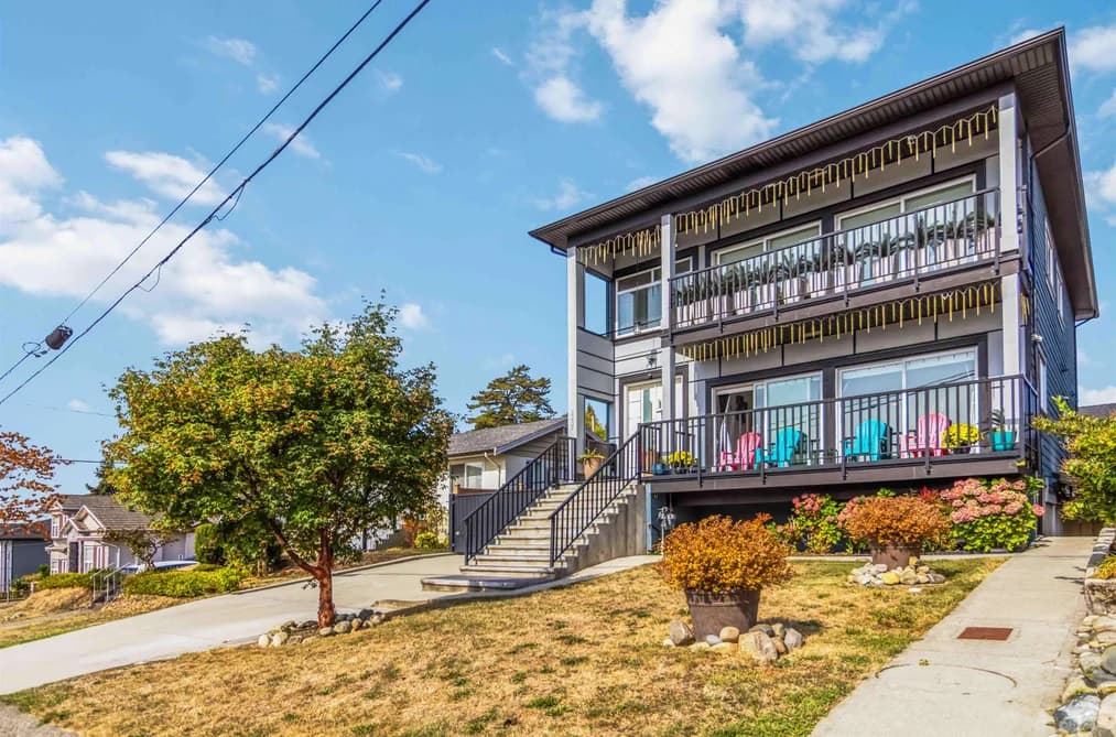 2237 DUBLIN STREET, New Westminster, BC — Residential for Sale - Photo 2