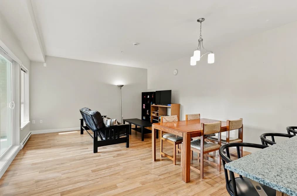 224 9655 KING GEORGE BOULEVARD, Surrey, BC — Residential for Sale - Main Photo