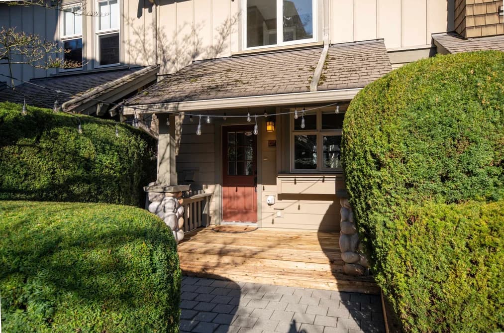 225 18 JACK MAHONY PLACE, New Westminster, BC — Residential for Sale - Photo 2