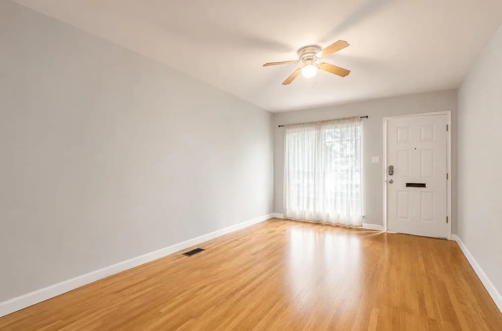 2259 CENTRAL AVENUE, Port Coquitlam, BC — Residential for Sale - Photo 2