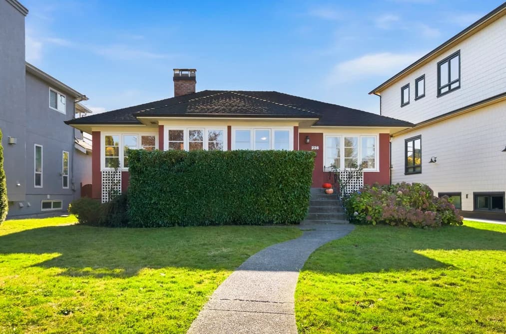 226 Peveril Avenue, Vancouver, BC - House for Sale - Main Photo 226 Peveril Avenue, Vancouver, BC - House for Sale - Main Photo