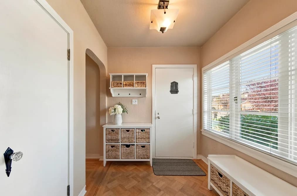 226 Peveril Avenue, Vancouver, BC - House for Sale - Photo 2 of 33 226 Peveril Avenue, Vancouver, BC - House for Sale - Photo 2 of 33