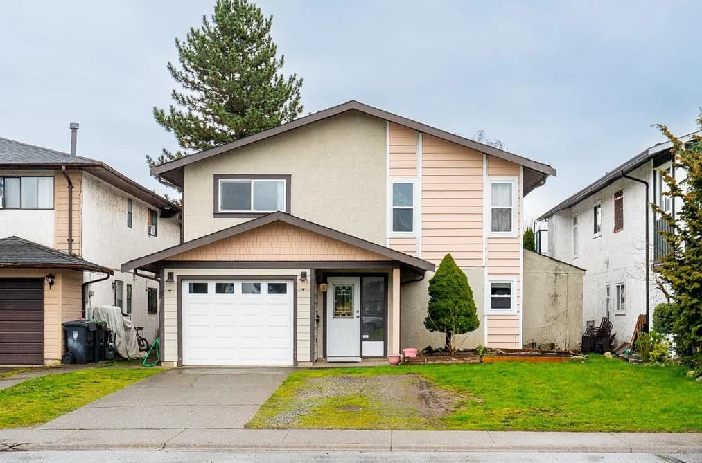 2262 WILLOUGHBY WAY, Langley, BC — Residential for Sale - Main Photo