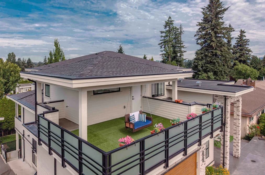 2263 BEVAN CRESCENT, Abbotsford, BC — Residential for Sale - Photo 2