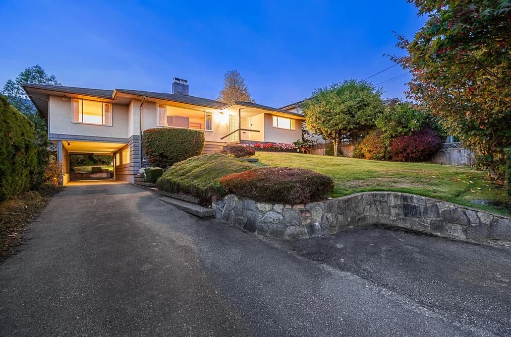 2265 INGLEWOOD AVENUE, West Vancouver, BC — Residential for Sale - Main Photo