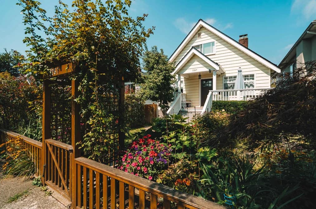 2267 NAPIER STREET, Vancouver, BC — Residential for Sale - Photo 2