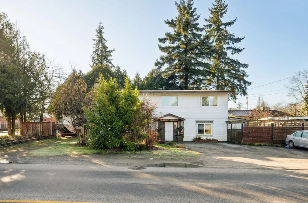 22680 BROWN AVENUE, Maple Ridge, BC — Residential for Sale - Main Photo