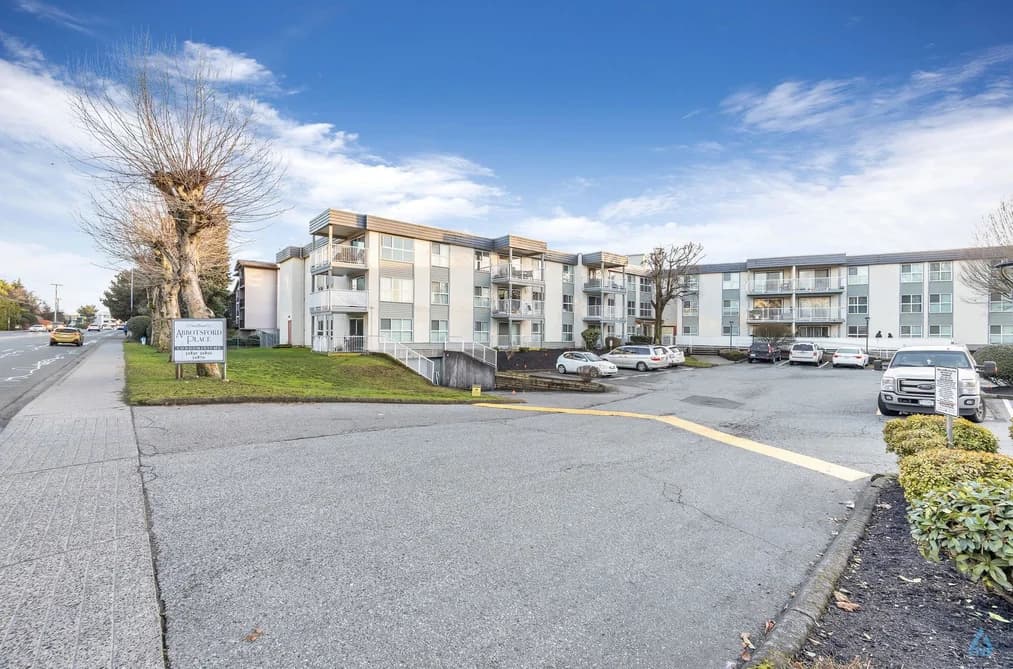 227 32850 GEORGE FERGUSON WAY, Abbotsford, BC — Residential for Sale - Main Photo