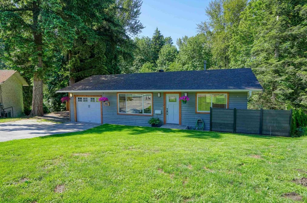 2275 MIDAS STREET, Abbotsford, BC — Residential for Sale - Main Photo