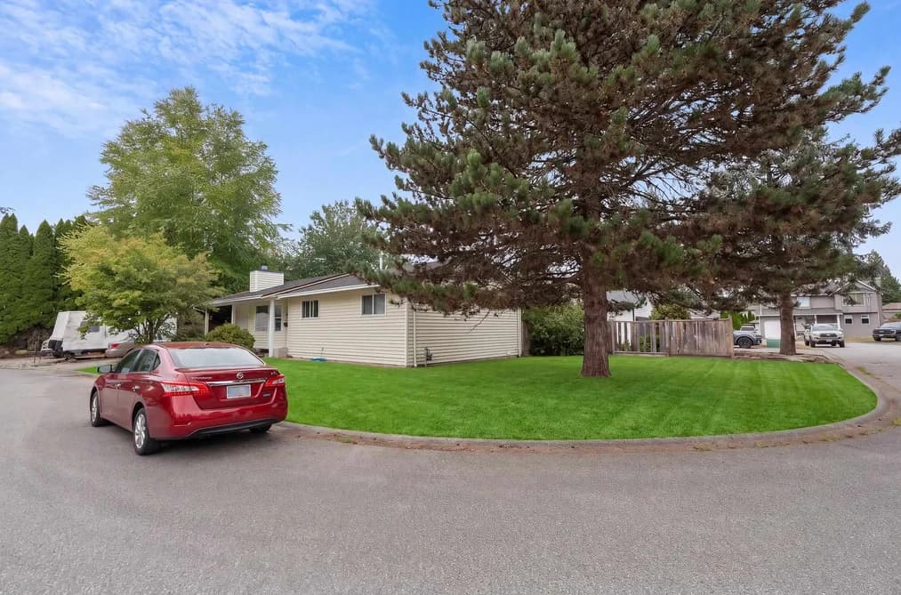 22760 BALABANIAN CIRCLE, Maple Ridge, BC — Residential for Sale - Main Photo