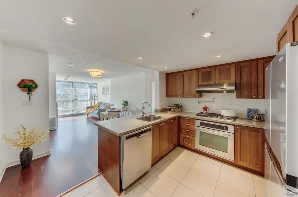 228 9373 HEMLOCK DRIVE, Richmond, BC — Residential for Sale - Photo 2