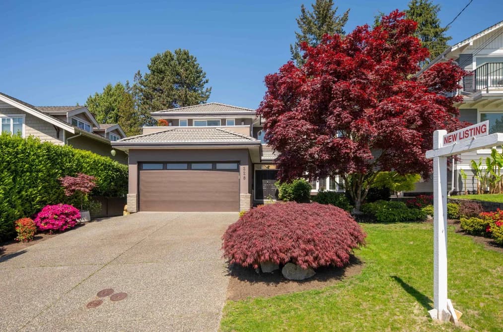 228 W KINGS ROAD, North Vancouver, BC — Residential for Sale - Photo 2