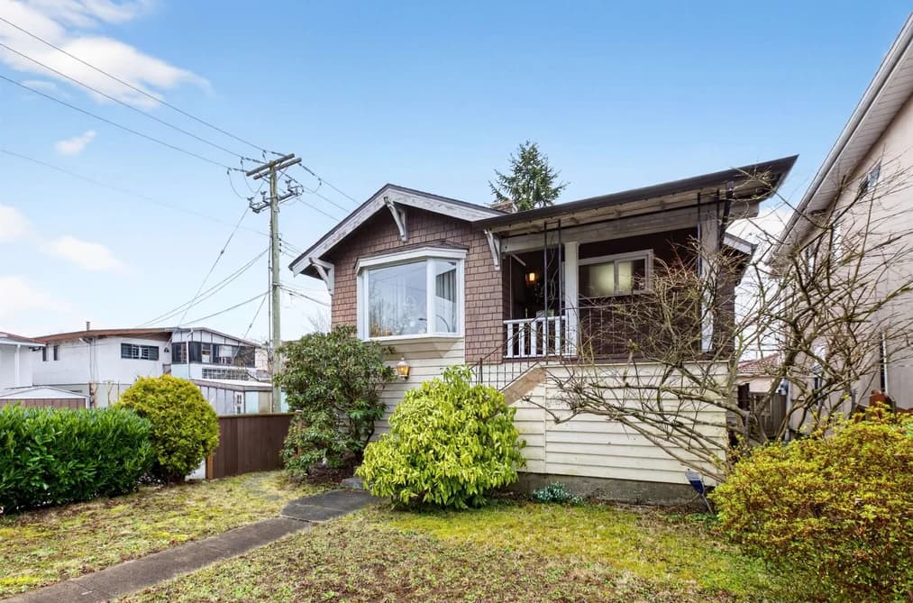 2284 E 45TH AVENUE, Vancouver, BC — Residential for Sale - Main Photo