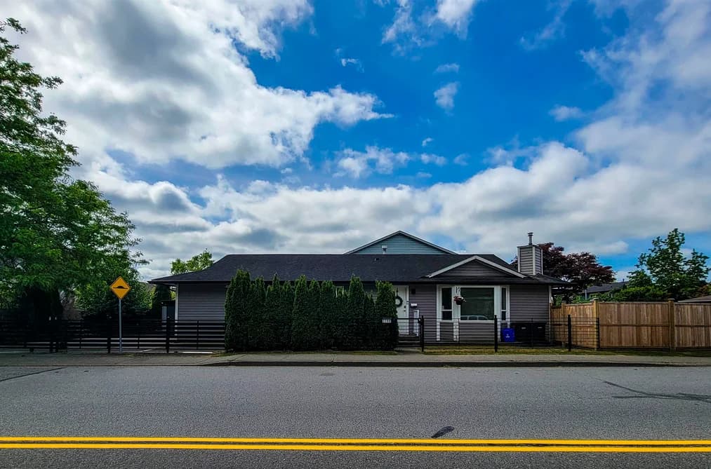 2288 WILLOUGHBY WAY, Langley, BC — Residential for Sale - Photo 2