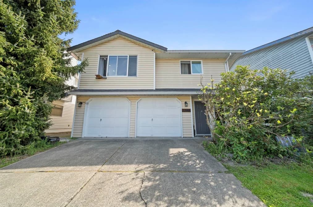 22905 113 AVENUE, Maple Ridge, BC — Residential for Sale - Main Photo
