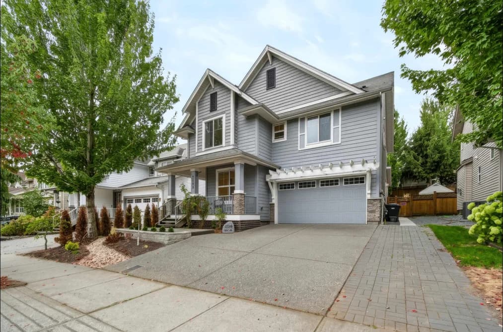 2293 MERLOT BOULEVARD, Abbotsford, BC — Residential for Sale - Photo 2
