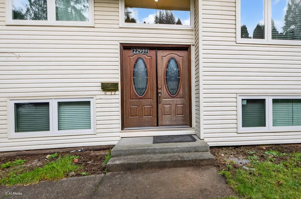 22939 128 AVENUE, Maple Ridge, BC — Residential for Sale - Photo 2