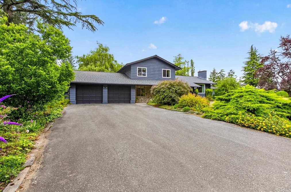 22979 71A AVENUE, Langley, BC — Residential for Sale - Main Photo