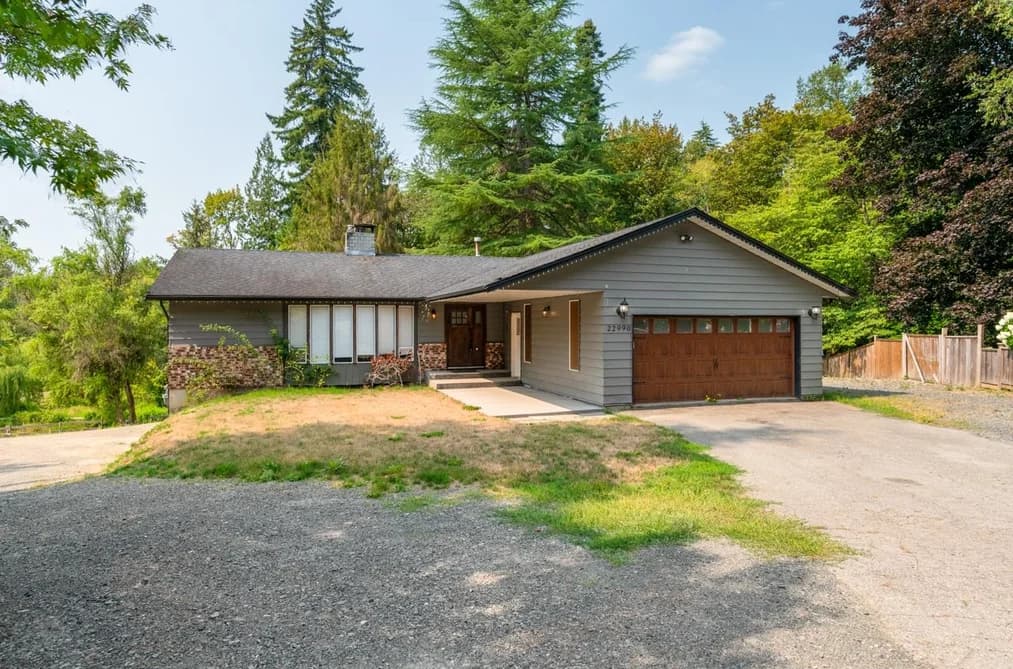 22990 70A AVENUE, Langley, BC — Residential for Sale - Main Photo
