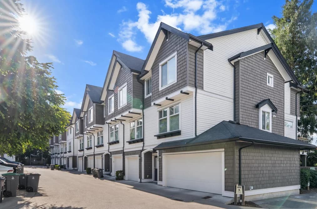 23 14271 60 AVENUE, Surrey, BC — Residential for Sale - Main Photo