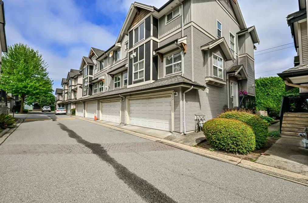 23 6366 126 STREET, Surrey, BC — Residential for Sale - Photo 2