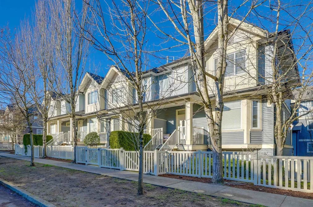23 6575 192 STREET, Surrey, BC — Residential for Sale - Photo 2