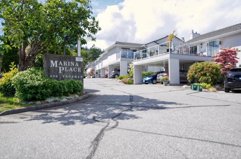 23 696 TRUEMAN ROAD, Gibsons, BC — Residential for Sale - Main Photo
