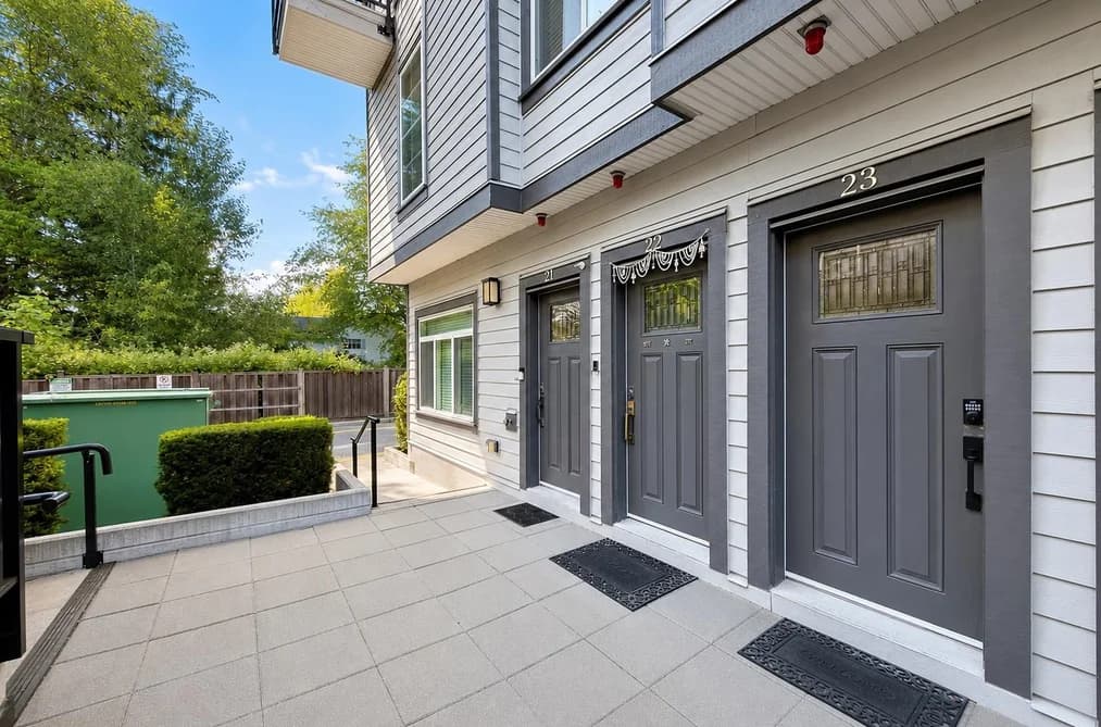 23 7247 140 STREET, Surrey, BC — Residential for Sale - Photo 2