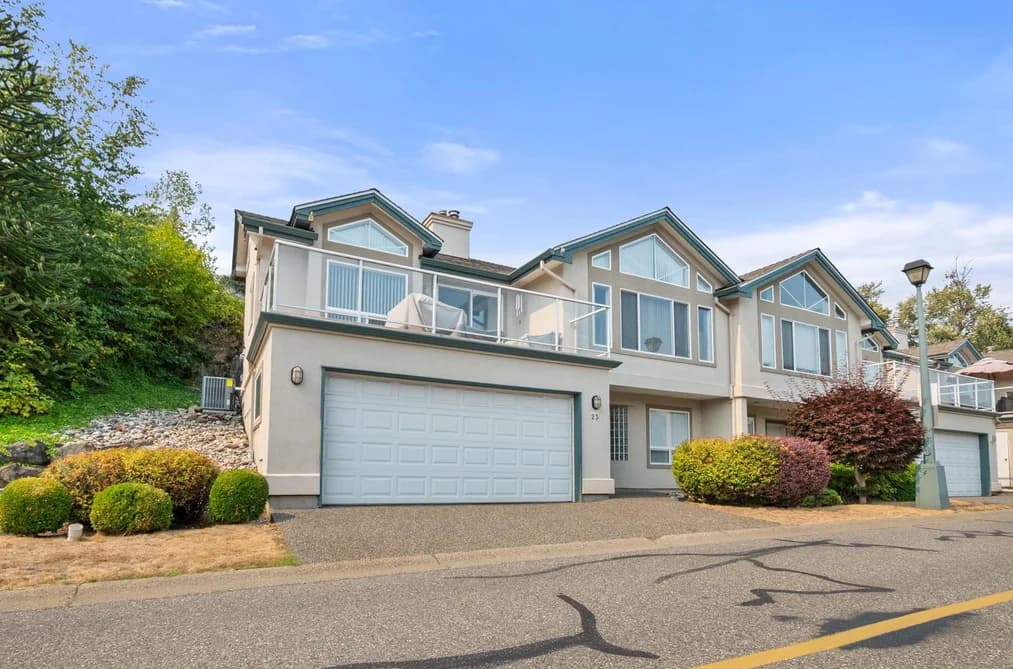 23 8590 SUNRISE DRIVE, Chilliwack, BC — Residential for Sale - Photo 2