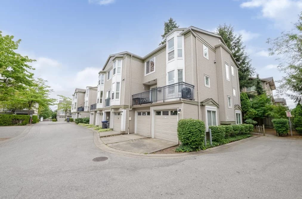23 9559 130A STREET, Surrey, BC — Residential for Sale - Photo 2