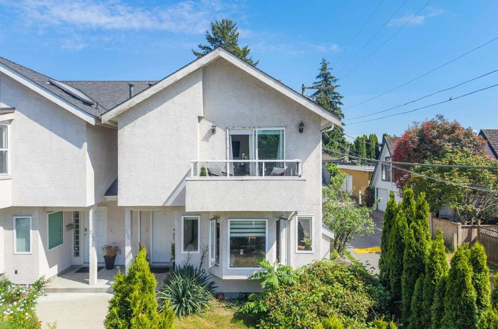 230 ST. PATRICKS AVENUE, North Vancouver, BC — Residential for Sale - Main Photo