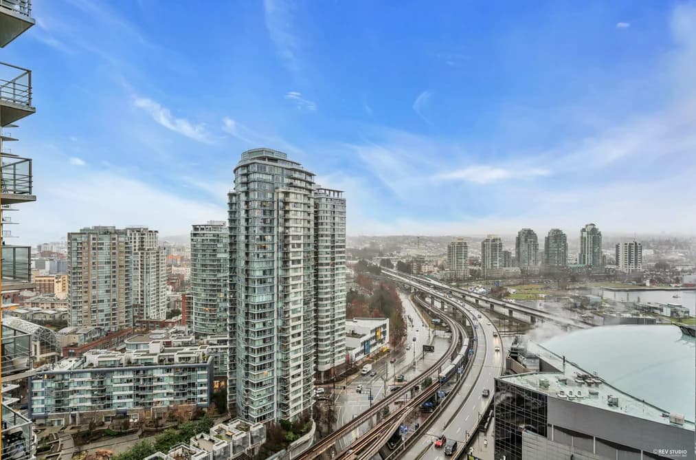 2301 602 CITADEL PARADE, Vancouver, BC — Residential for Sale - Main Photo