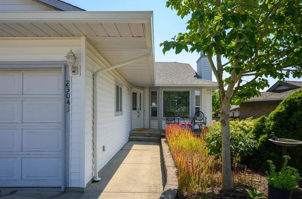 23043 OLUND CRESCENT, Maple Ridge, BC — Residential for Sale - Photo 2