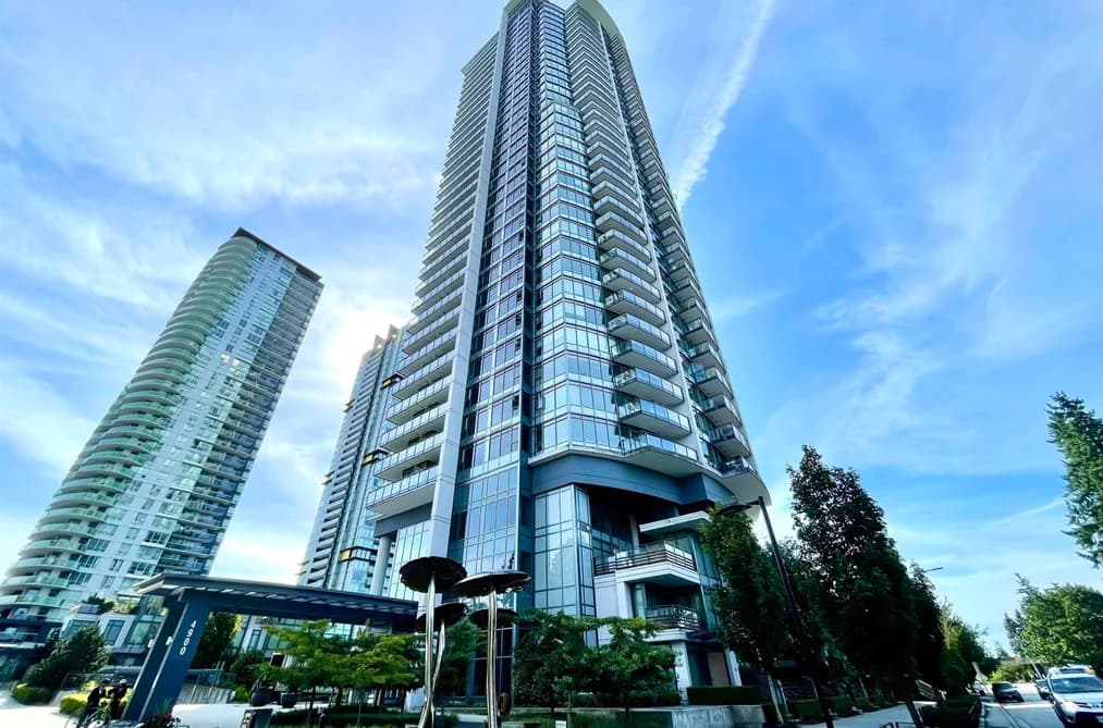 2305 4900 LENNOX LANE, Burnaby, BC — Residential for Sale - Main Photo
