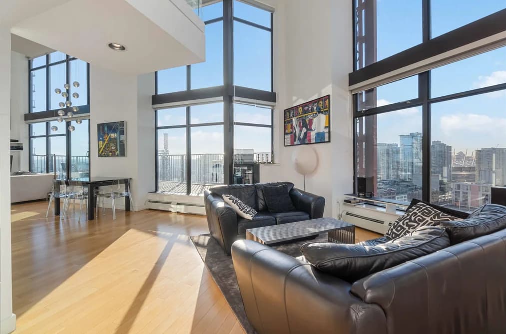 2306 128 W CORDOVA STREET, Vancouver, BC — Residential for Sale - Main Photo