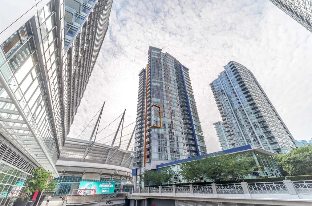2308 111 W GEORGIA STREET, Vancouver, BC — Residential for Sale - Main Photo
