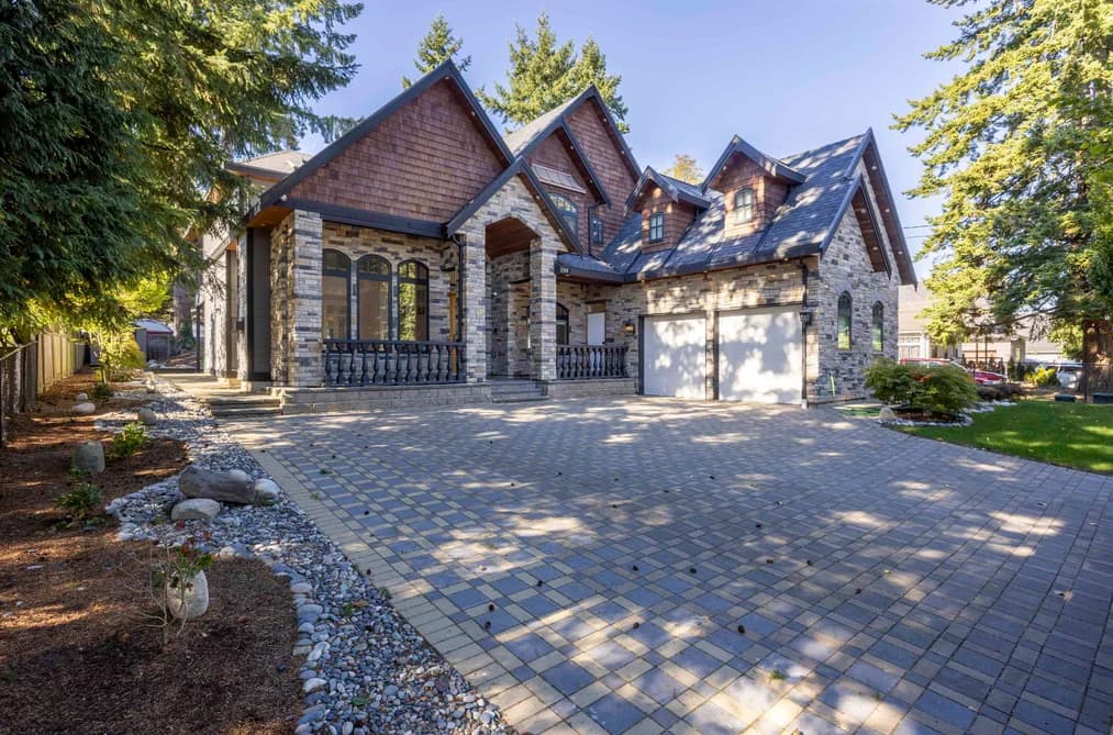 2309 154 STREET, Surrey, BC — Residential for Sale - Photo 2