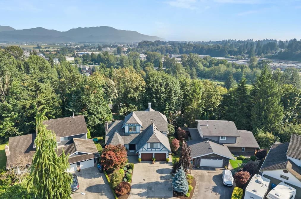 2312 HAMPSHIRE PLACE, Abbotsford, BC — Residential for Sale - Photo 2