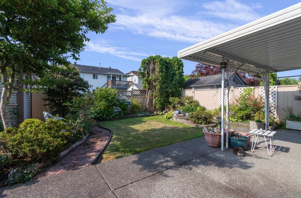 23142 121A AVENUE, Maple Ridge, BC — Residential for Sale - Photo 2