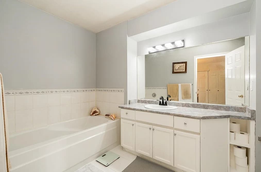 23161 123A AVENUE, Maple Ridge, BC — Residential for Sale - Photo 2