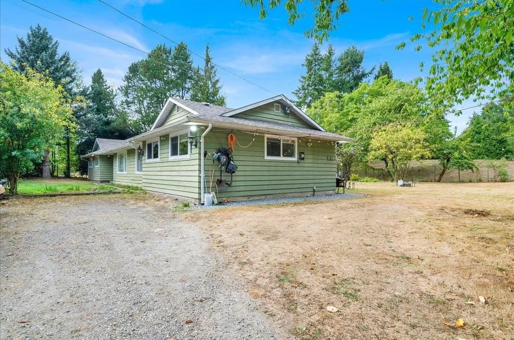23179 16 AVENUE, Langley, BC — Residential for Sale - Photo 2