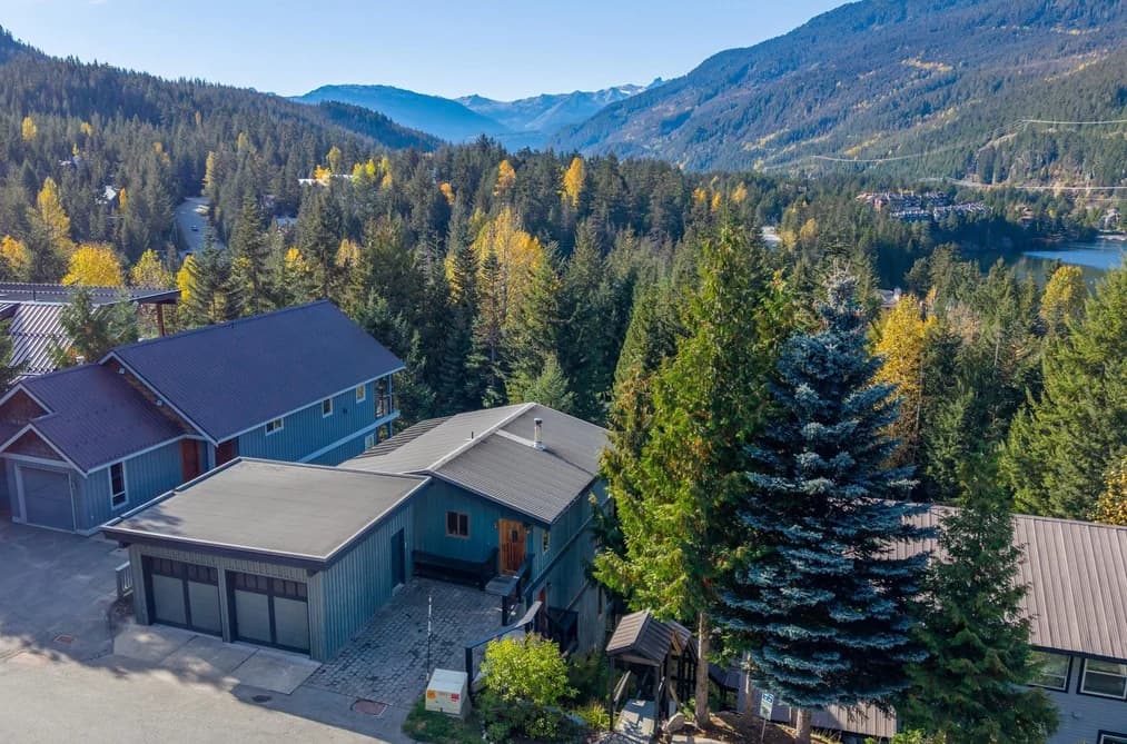 2318 CAYLEY CLOSE, Whistler, BC — Residential for Sale - Main Photo