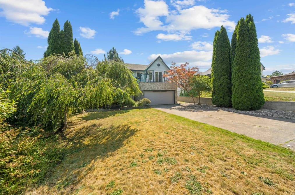 23190 122 AVENUE, Maple Ridge, BC — Residential for Sale - Photo 2