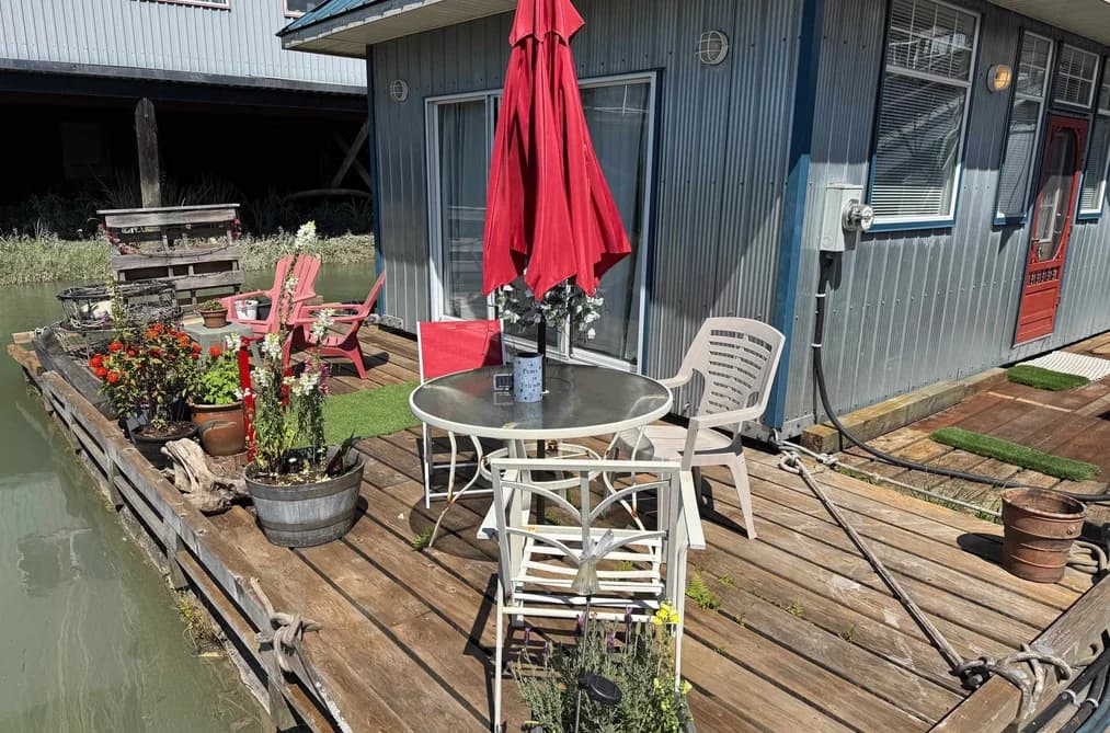 23220 DYKE ROAD, Richmond, BC — Residential for Sale - Photo 2