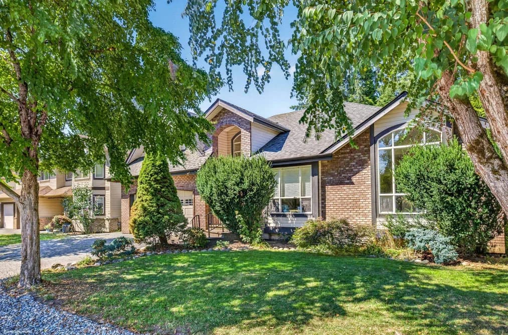 23269 124A AVENUE, Maple Ridge, BC — Residential for Sale - Photo 2