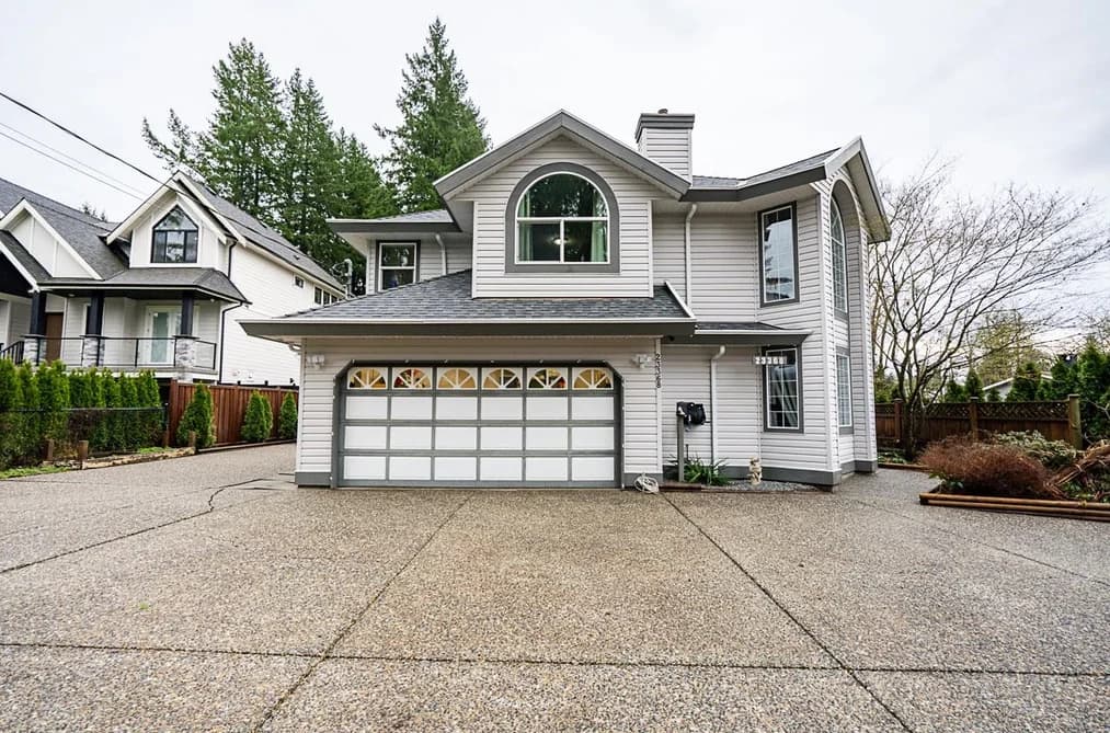 23368 124 AVENUE, Maple Ridge, BC — Residential for Sale - Photo 2