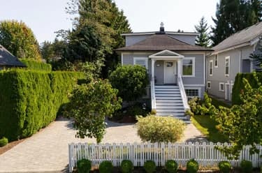 House for sale at 234 Eighth Avenue New Westminster British Columbia - MLS: R3108335