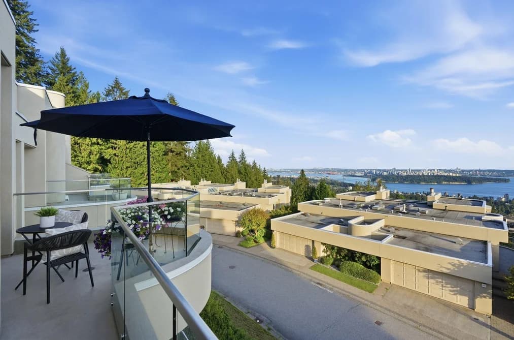 2343 FOLKESTONE WAY, West Vancouver, BC — Residential for Sale - Photo 2